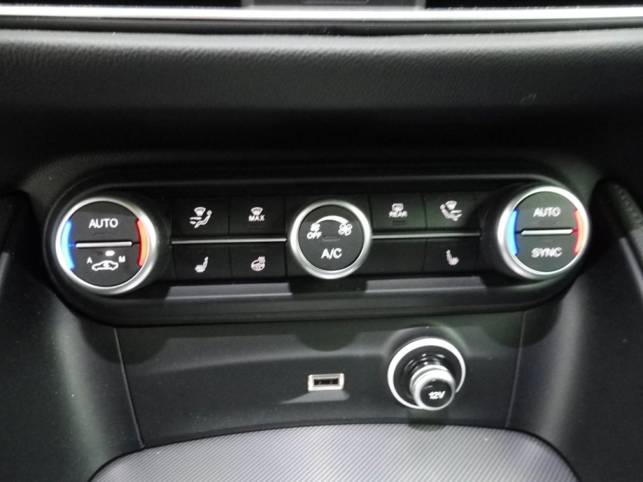 Mandataire ALFA ROMEO Stelvio 2.2 DIESEL 160CH VELOCE AT8