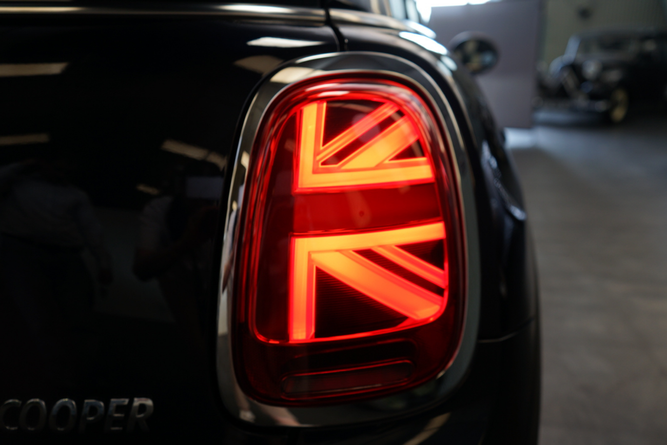 Mandataire MINI HATCH 3 PORTES F56 LCI Cooper 136 ch Finition John Cooper Works