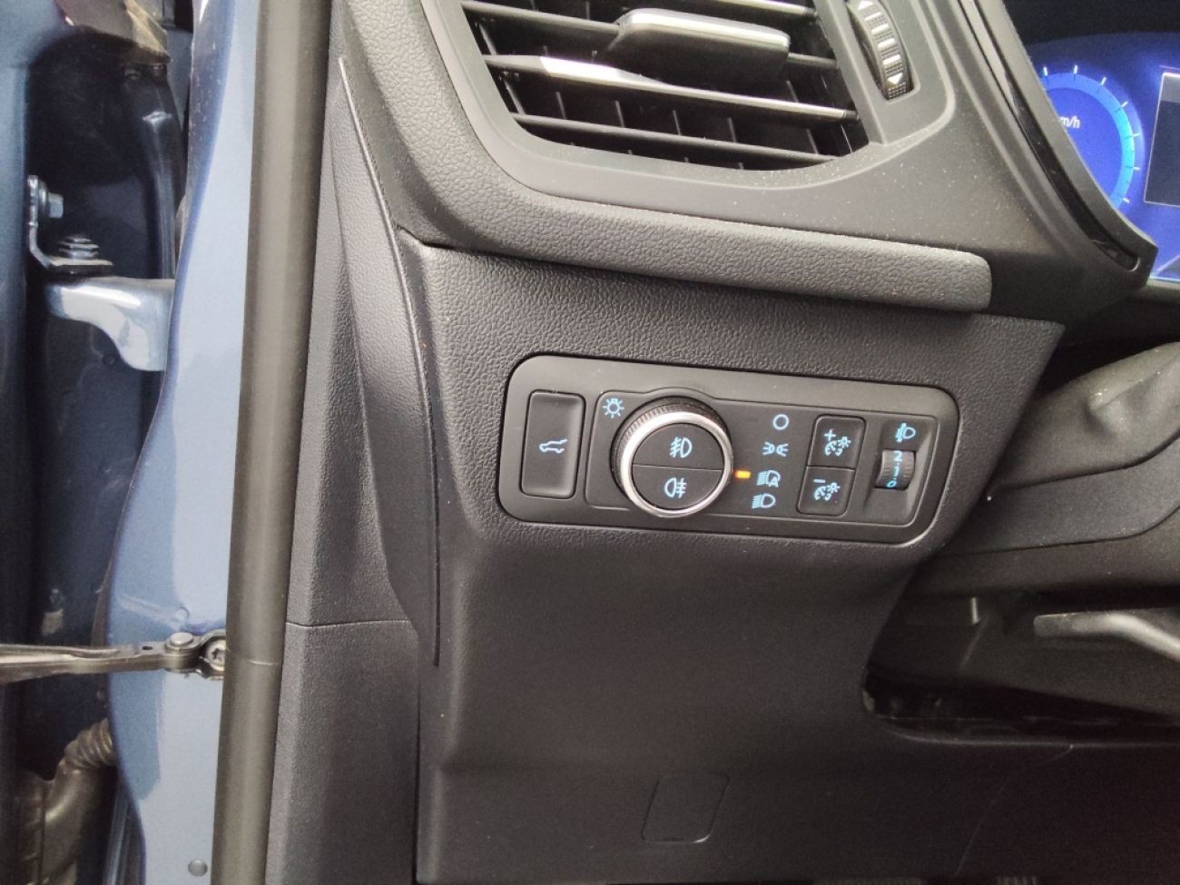 Mandataire Ford KUGA 2.0 TDCI 120CH ST-LINE POWERSHIFT
