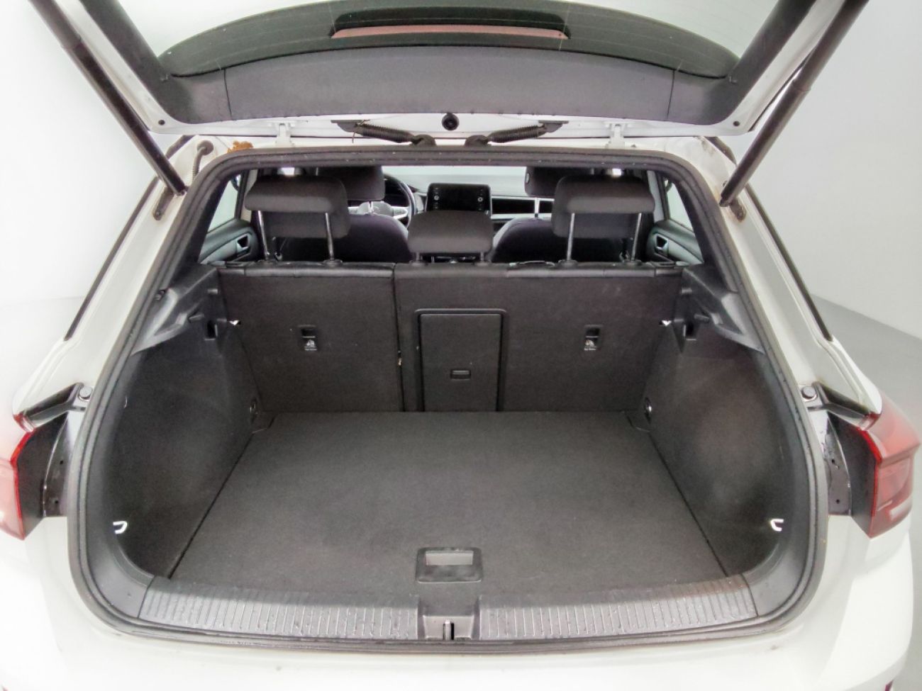 Mandataire VOLKSWAGEN T-Roc 1.5 TSI 150 DSGstyle