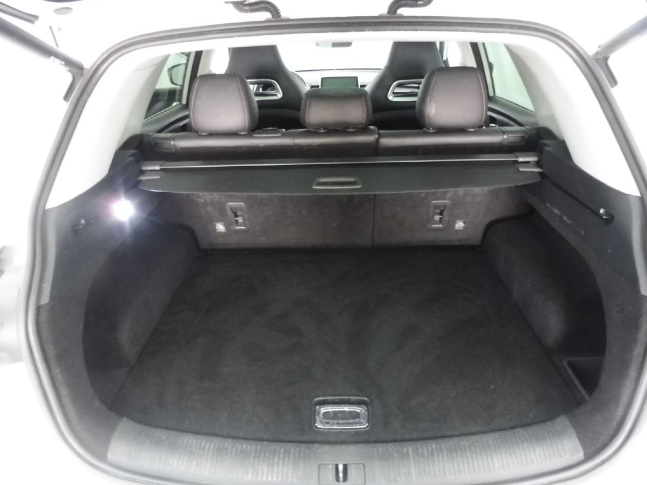 Mandataire MG HS 1.5 T-GDI 162 AT luxury