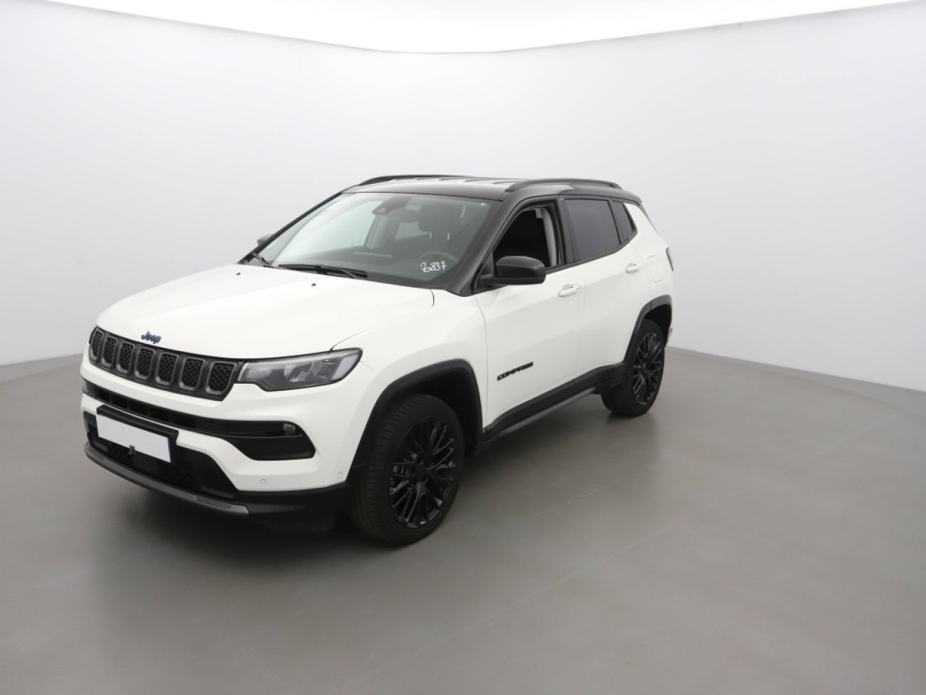 Mandataire Jeep Compass 1.3 TURBO T4 240CH PHEV 4XE S AT6 EAWD