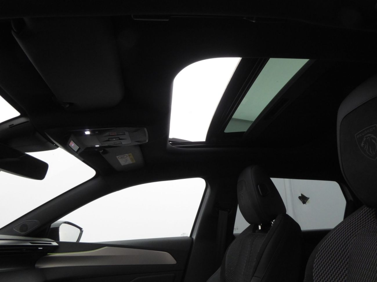 Mandataire PEUGEOT 308 SW 1.2 HYBRID 136CH GT E-DCS6