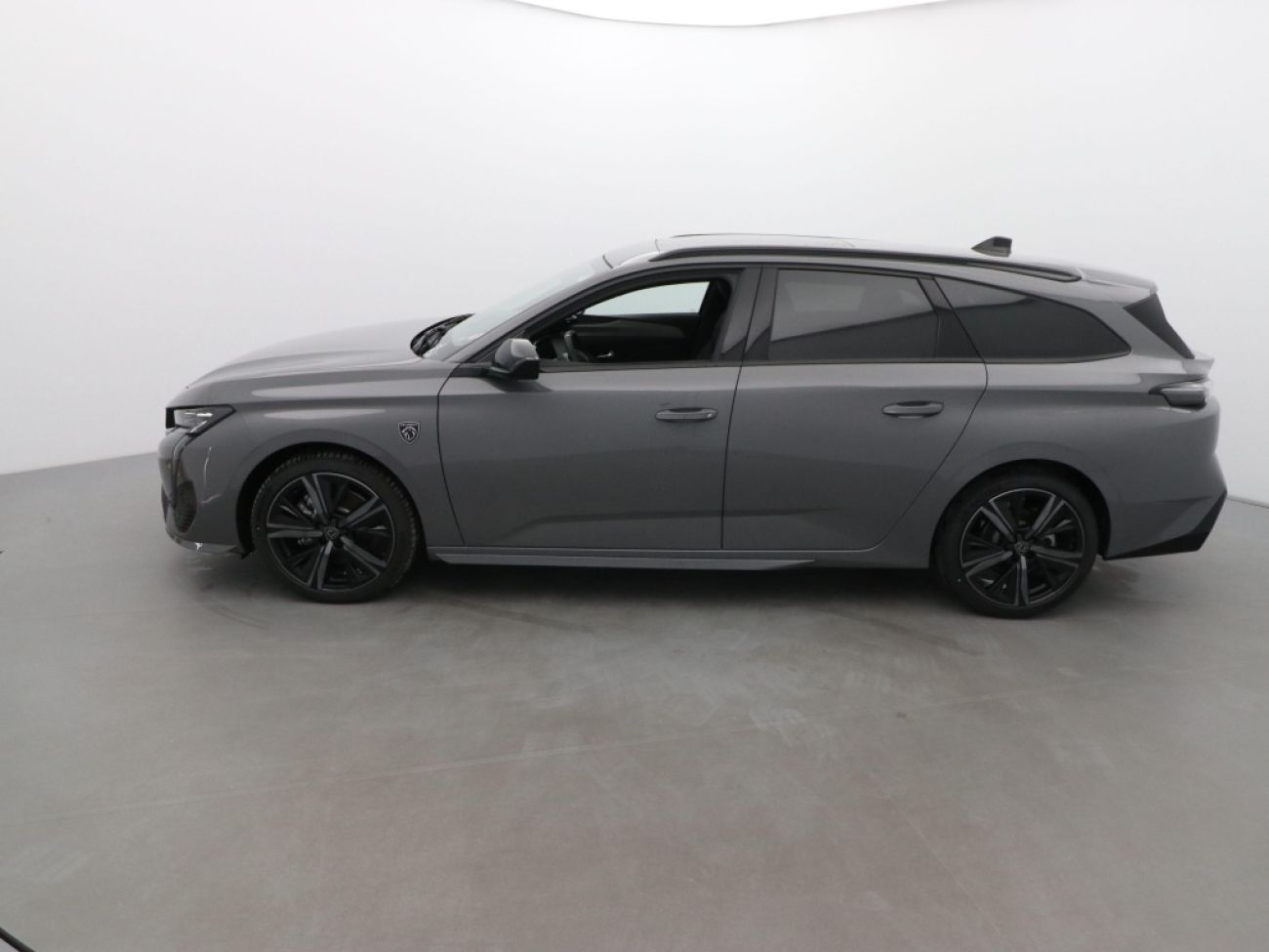 Mandataire PEUGEOT 308 SW 1.2 HYBRID 136CH GT E-DCS6