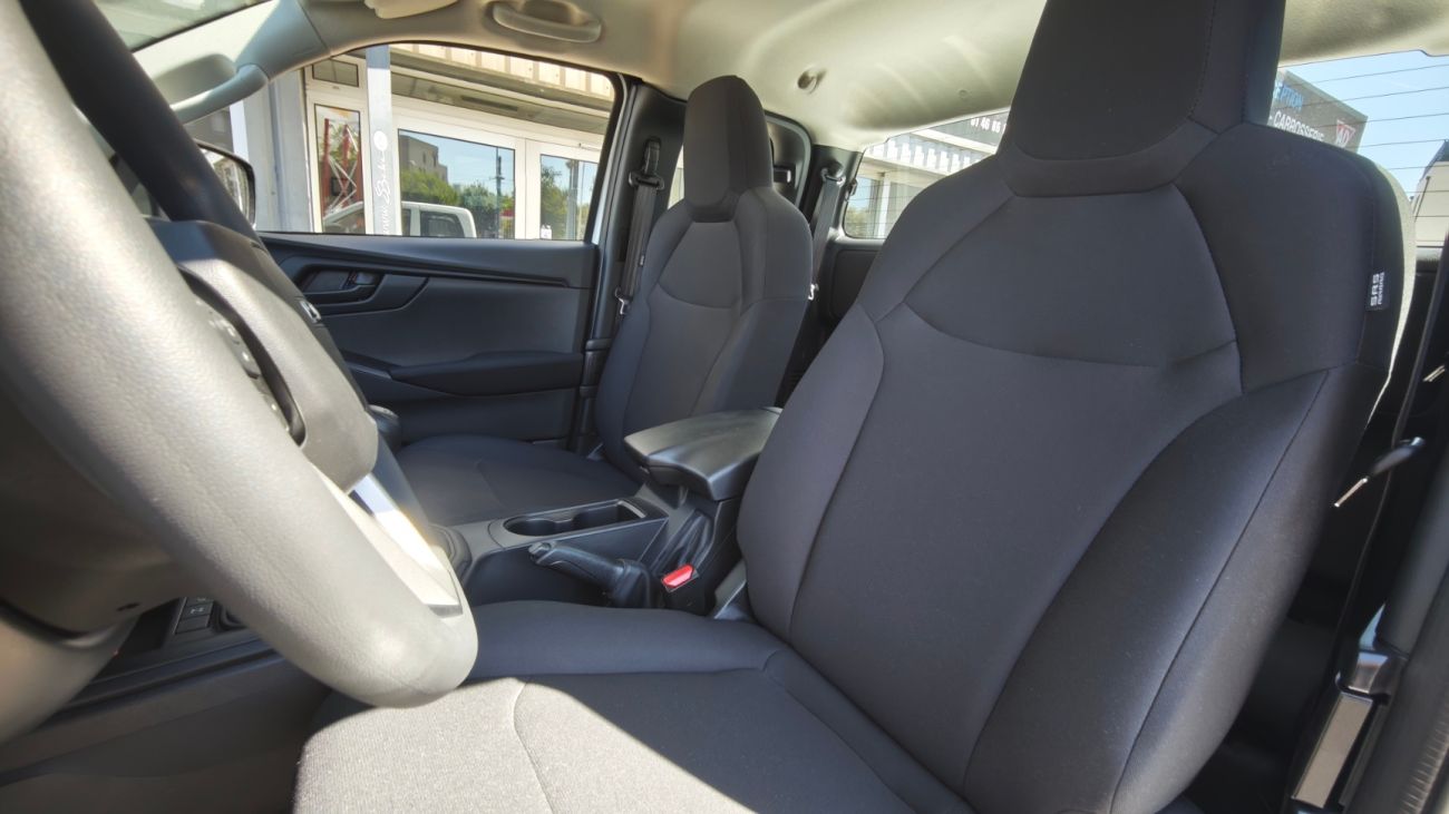Mandataire ISUZU D-MAX NOUVEAU 2.2L SPACE B-STRONG BOITE MANUELLE