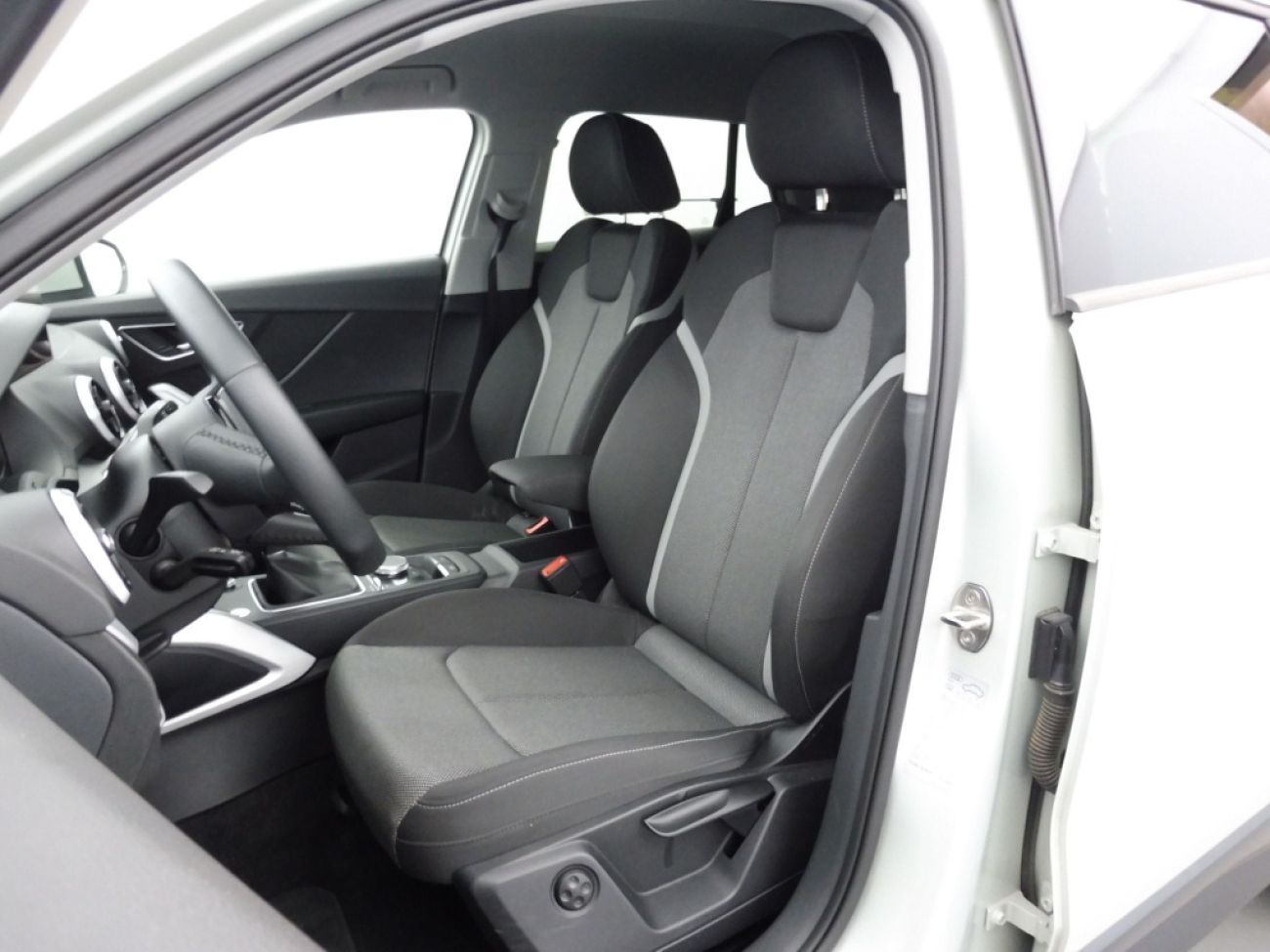Mandataire AUDI Q2 30 TDI 116CH PACK S LINE EXTERIEUR