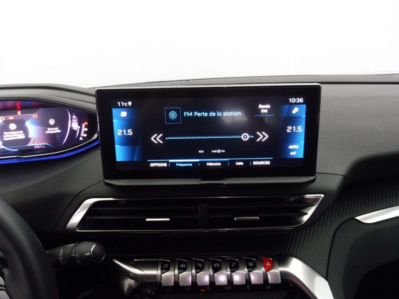 Mandataire PEUGEOT 3008 1.5 BLUEHDI 130CH S&S ALLURE