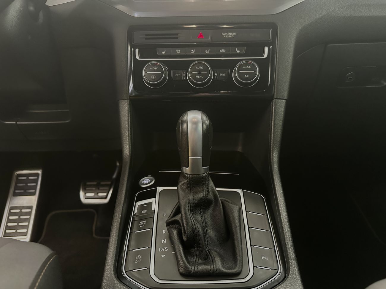 Mandataire VOLKSWAGEN GOLF SPORTSVAN 1.4 TSI 125 BMT DSG7 Serie Speciale Allstar