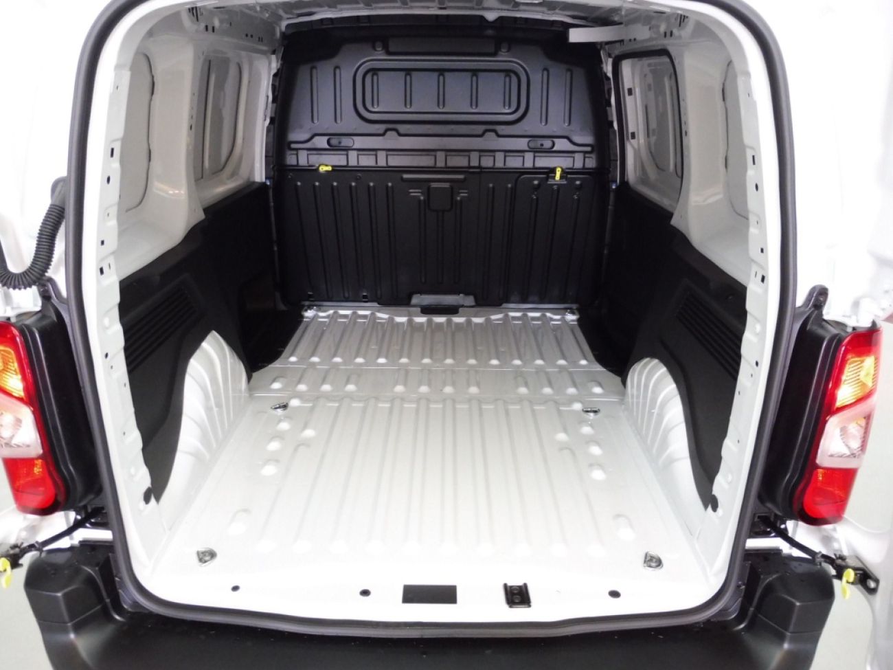 Mandataire PEUGEOT PARTNER M 650KG BLUEHDI 100CH S&S