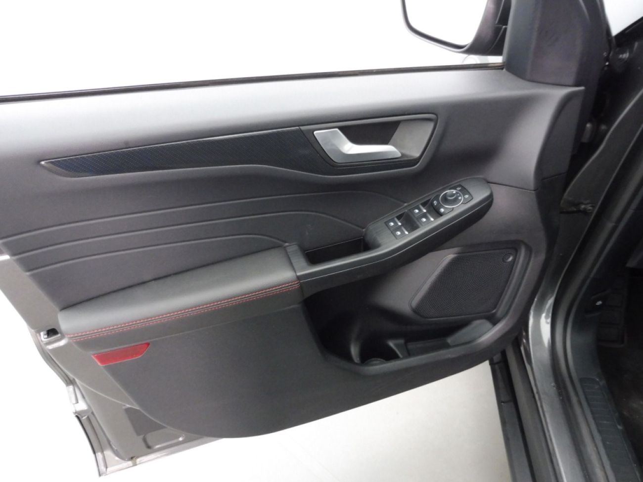 Mandataire Ford KUGA 2.0 TDCI 120CH ST-LINE POWERSHIFT