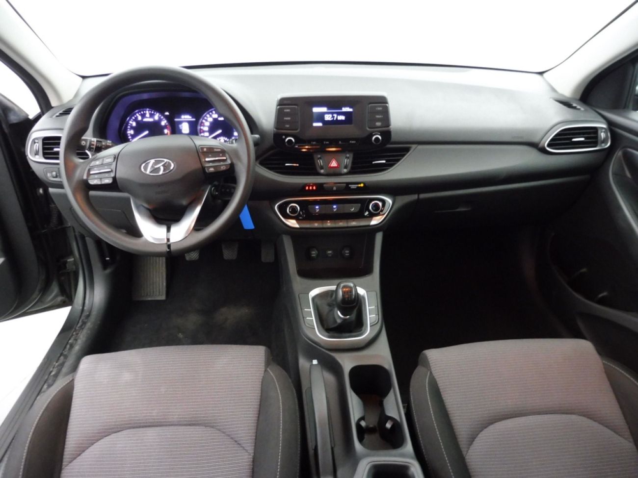 Mandataire Hyundai i30 1.5 DPI 110 CH