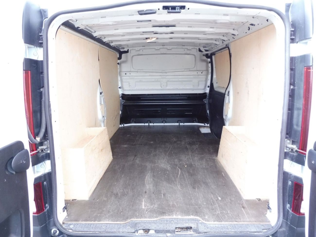 Mandataire RENAULT Trafic L2H1 3T 2.0 BLUE DCI 130CH CONFORT