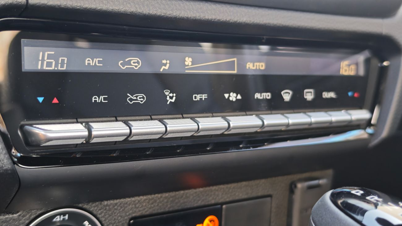 Mandataire ISUZU D-MAX SPACE CABINE A/T PRESTIGE
