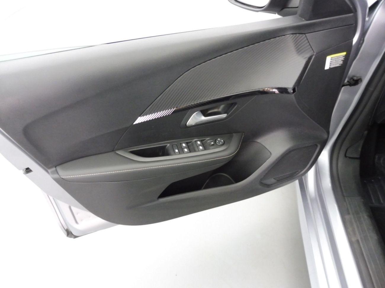 Mandataire PEUGEOT 208 1.2 100CH S&S ALLURE