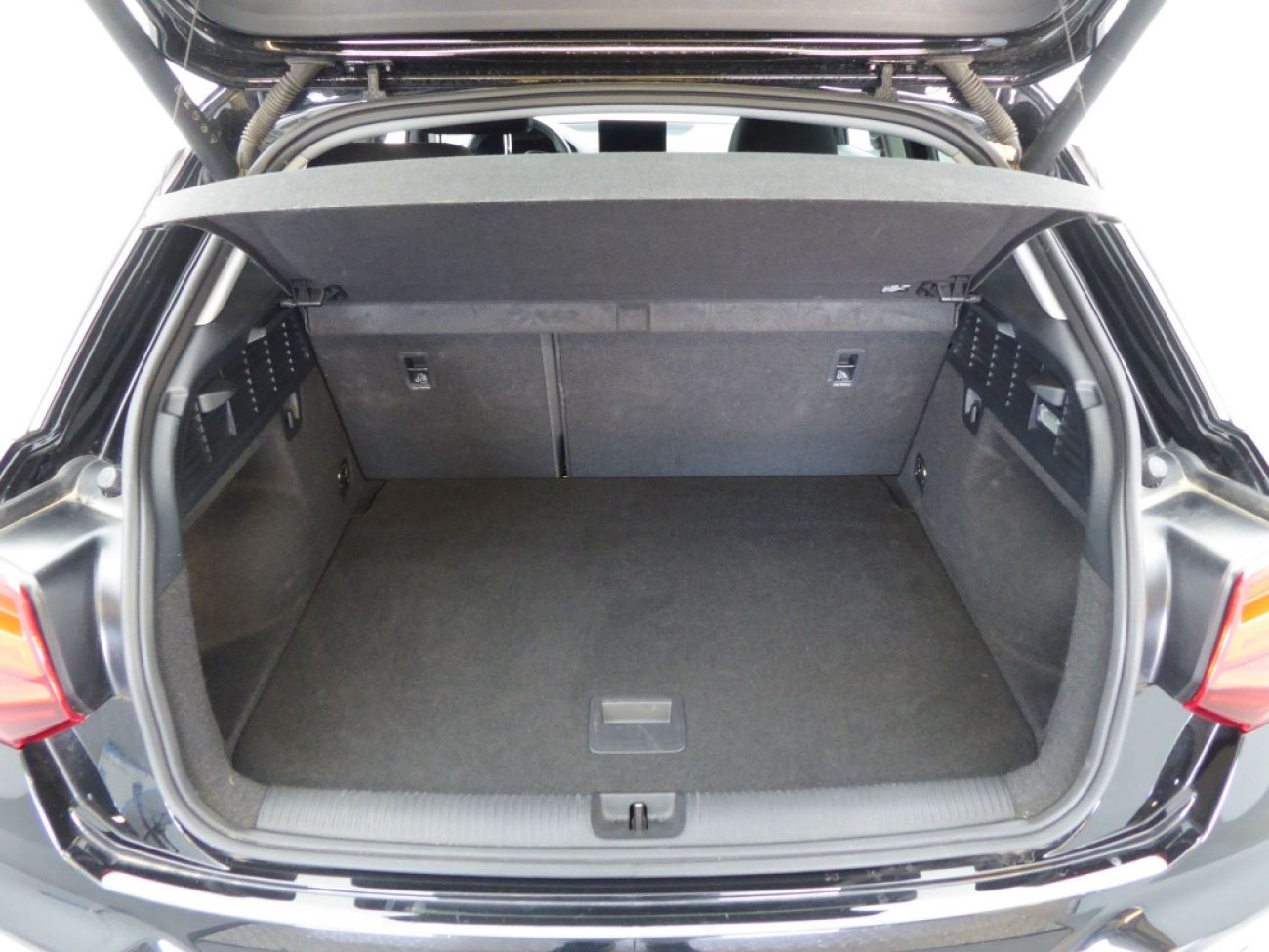 Mandataire AUDI Q2 30 TDI 116CH PACK S LINE EXTERIEUR
