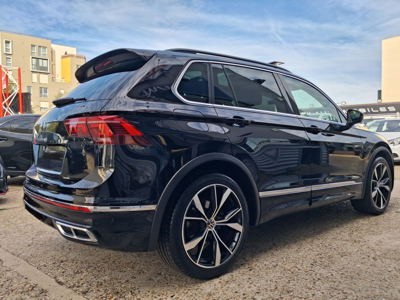 Mandataire VOLKSWAGEN TIGUAN 1.5 TSI 150ch DSG7 R-Line