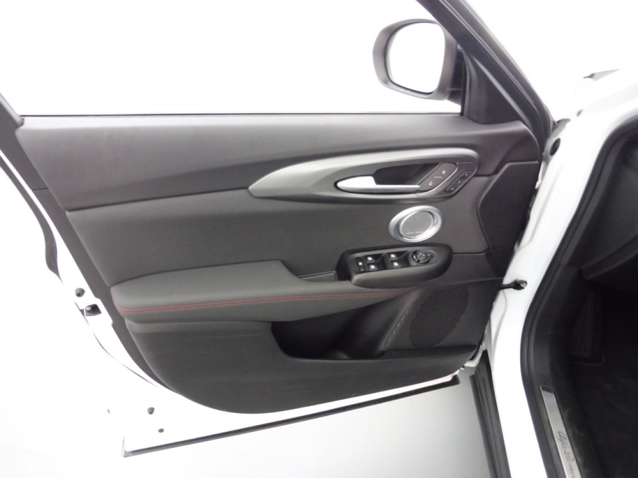 Mandataire ALFA ROMEO Tonale 1.5 HYBRID 160CH TRIBUTO ITALIANO TCT