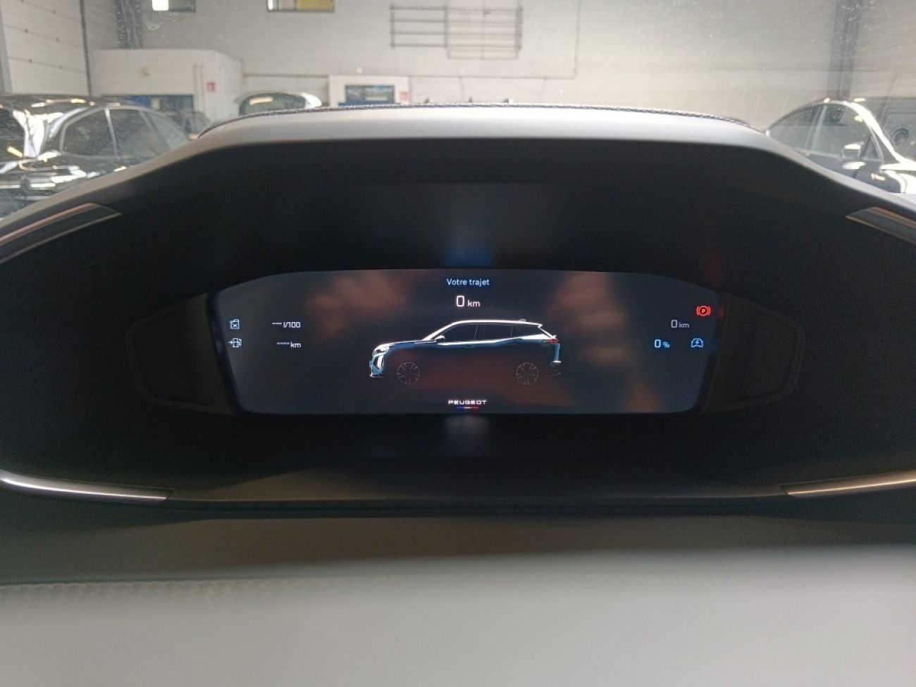 Mandataire PEUGEOT 2008 1.2 HYBRID 145CH ALLURE E-DCS6