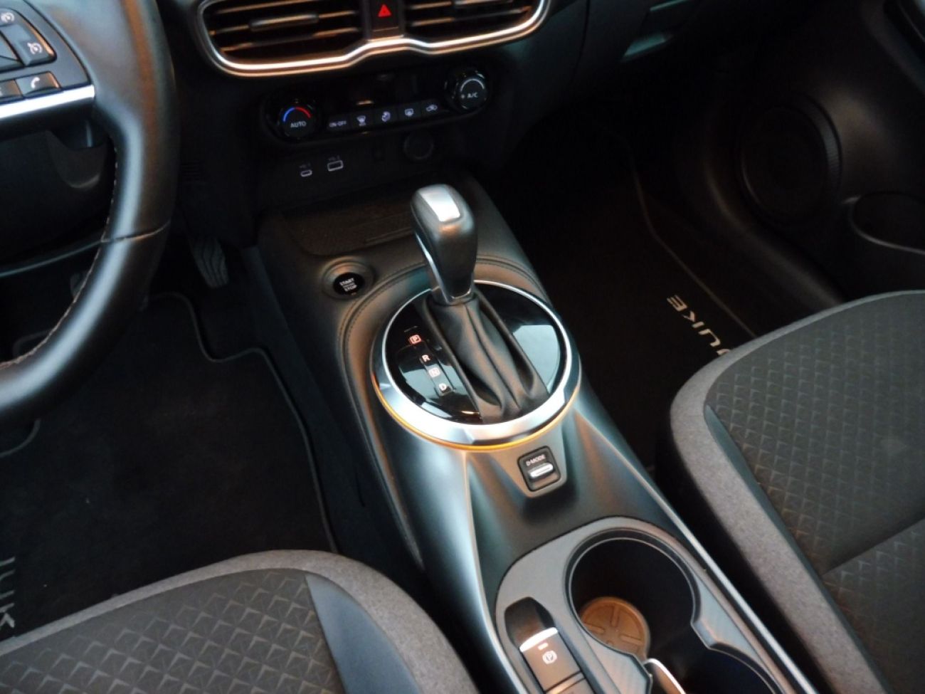 Mandataire NISSAN Juke 1.0 DIG-T 114 ATn-connecta