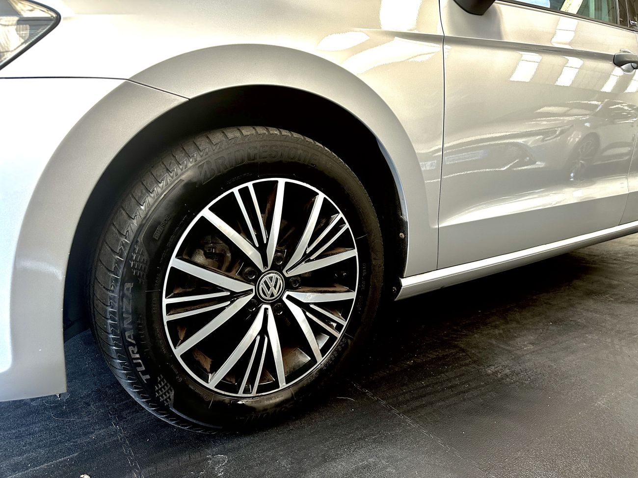 Mandataire VOLKSWAGEN GOLF SPORTSVAN 1.4 TSI 125 BMT DSG7 Serie Speciale Allstar