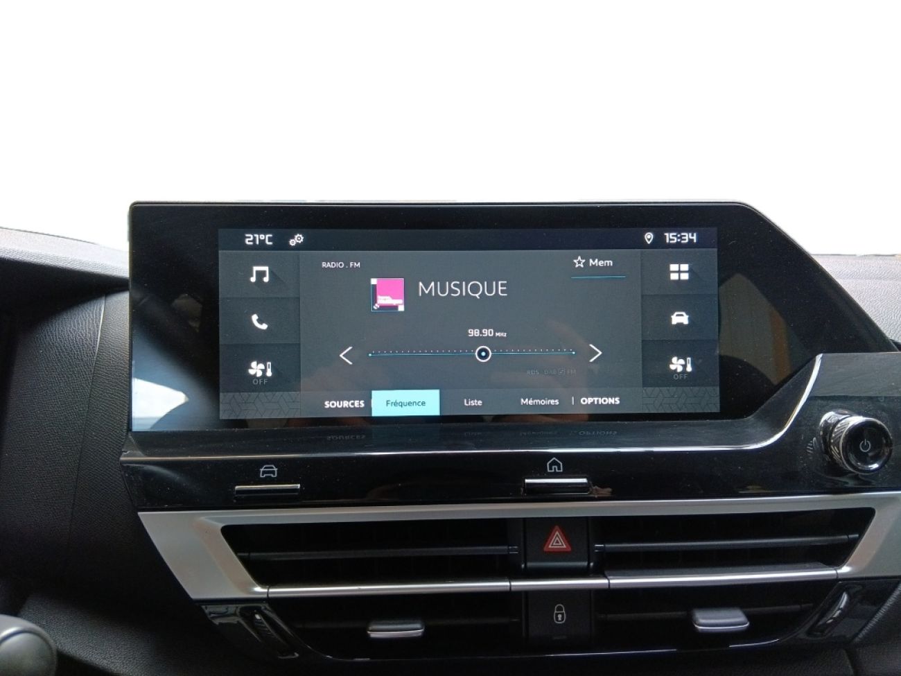 Mandataire Citroën C4 X 1.2 PURETECH 100 FEEL