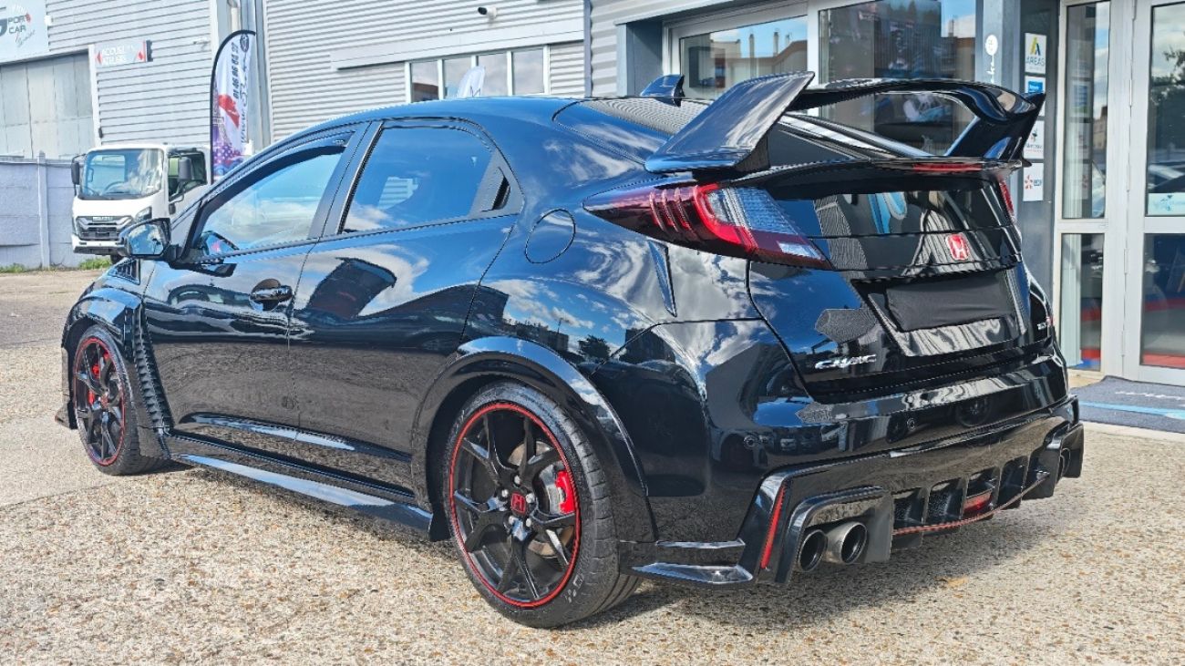Mandataire HONDA CIVIC TYPE R 2.0 i-VTEC Type R GT FK2#06350