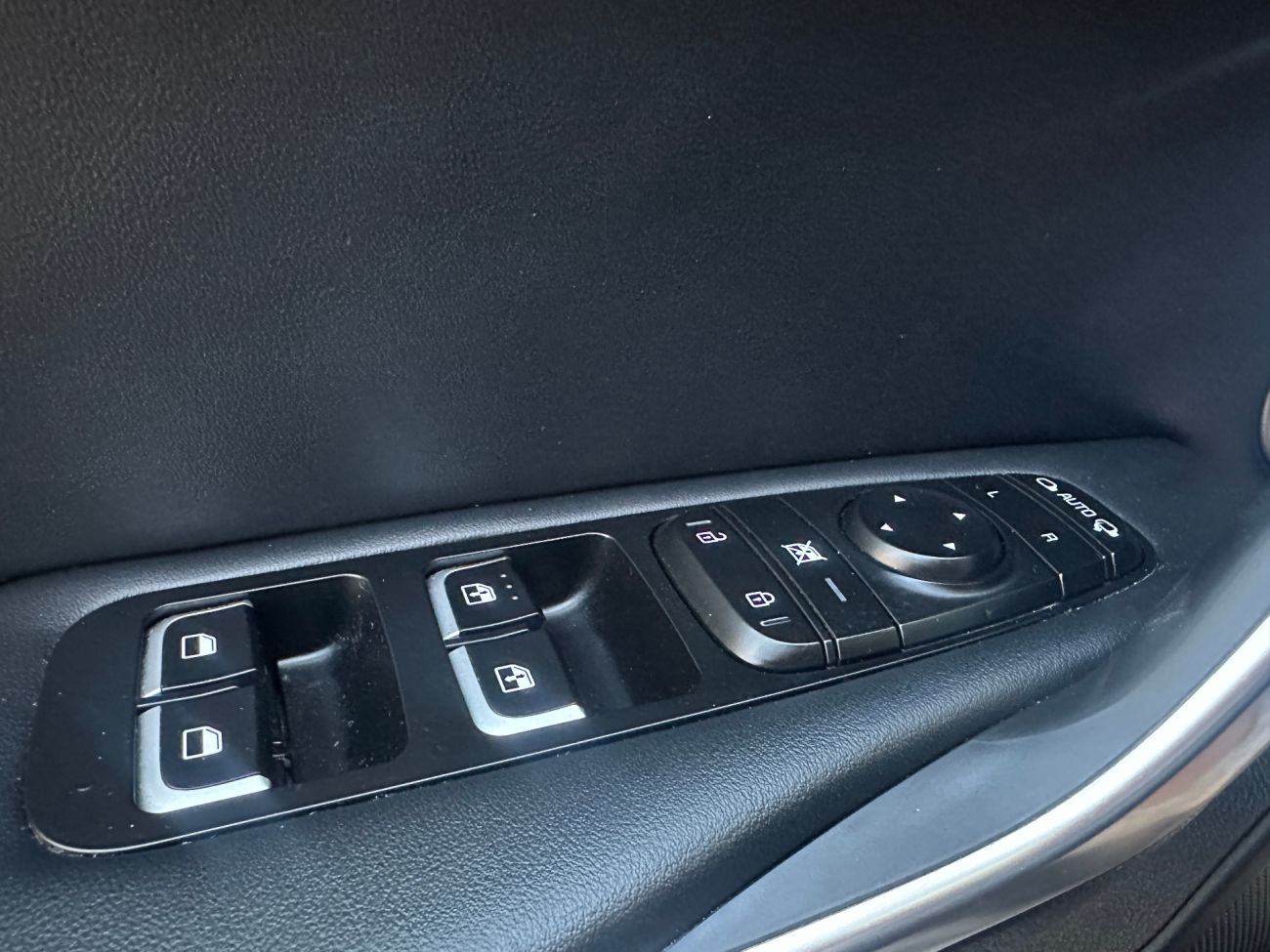 Mandataire Kia STINGER 2.0 T-GDi 255 ch ISG BVA8 4x2 GT Line Pack Premium