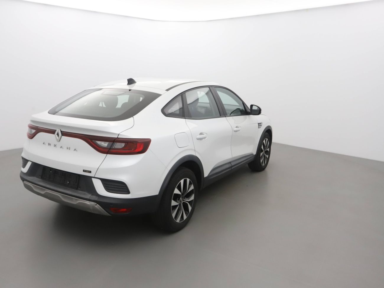 Mandataire RENAULT Arkana 1.6 E-TECH HYBRIDE 145CH EQUILIBRE