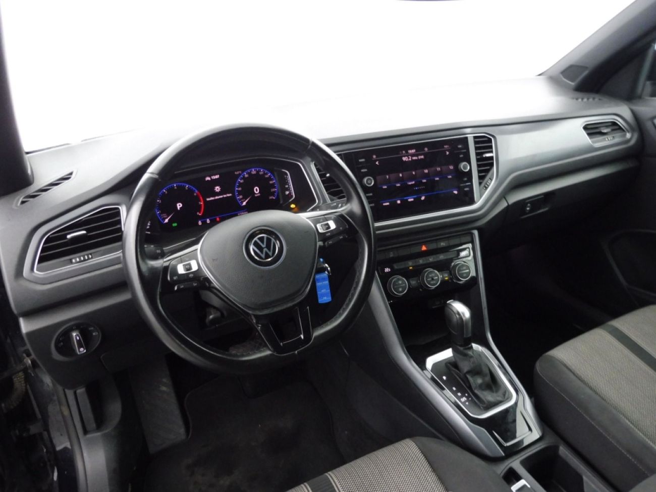 Mandataire VOLKSWAGEN T-Roc Cabriolet 1.5 TSI 150 DSGstyle