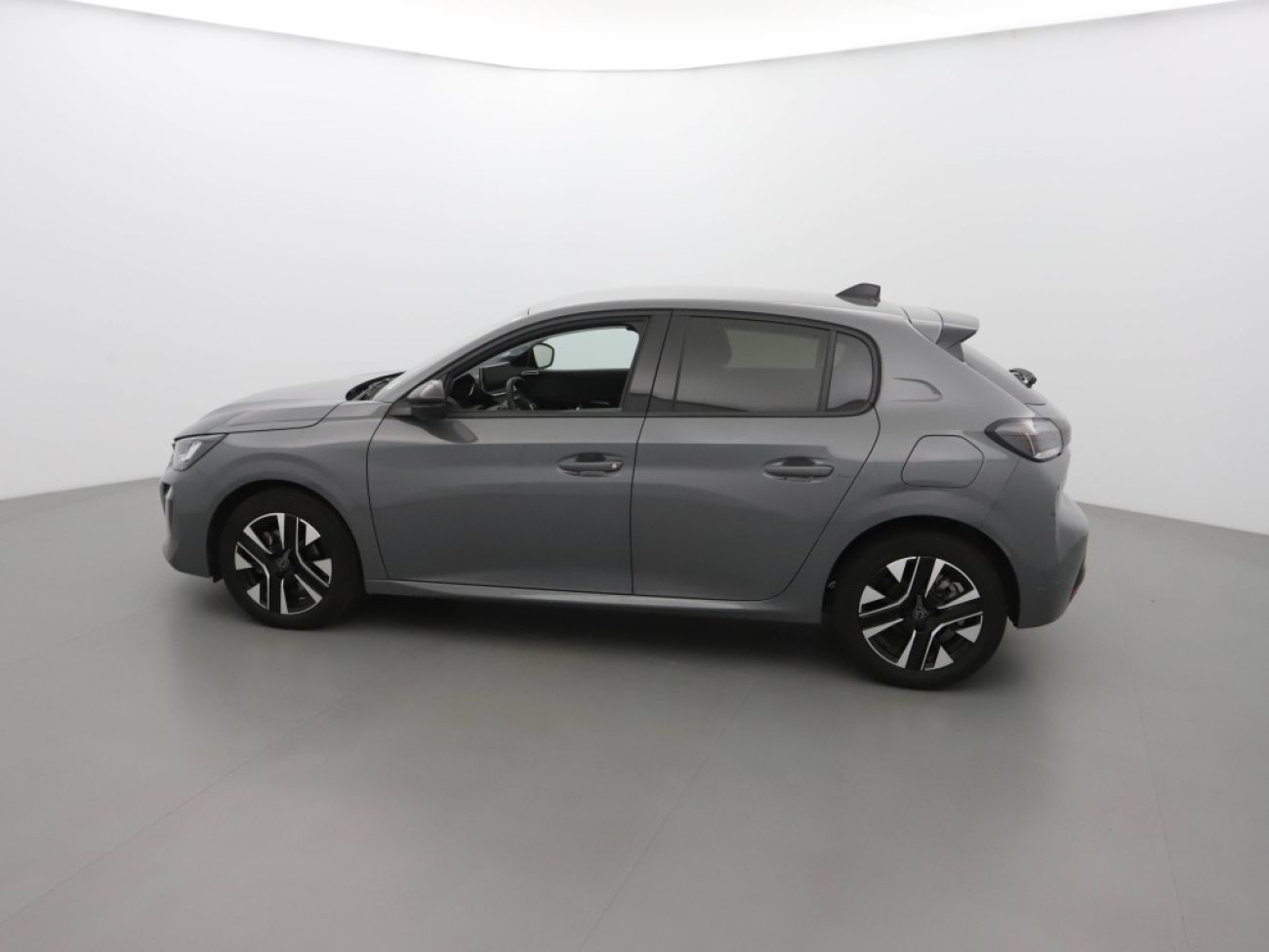 Mandataire PEUGEOT 208 1.2 100CH S&S ALLURE