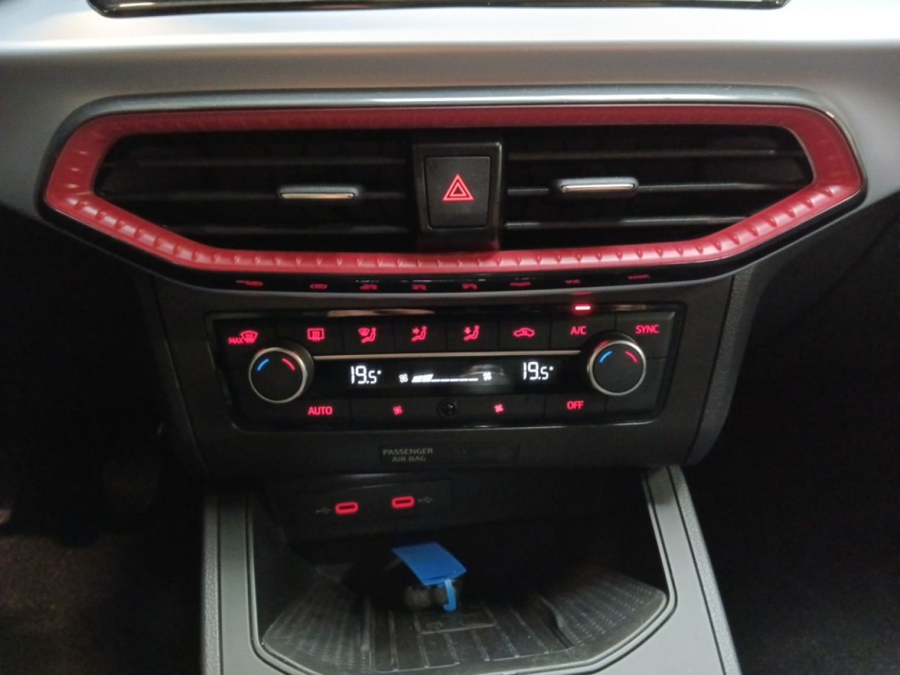 Mandataire Seat Ibiza 1.0 TSI 110CH FR