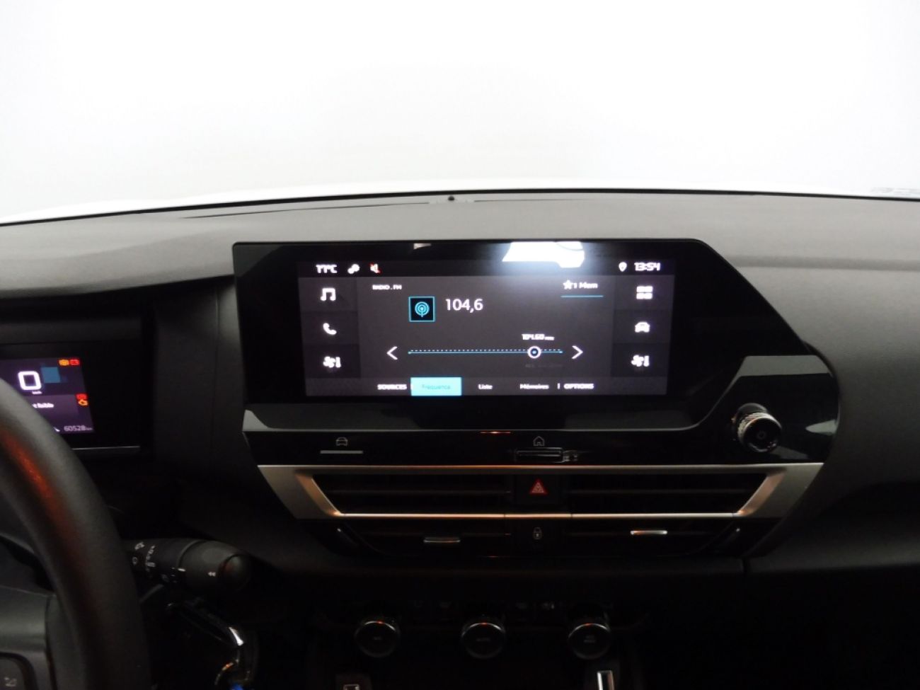 Mandataire Citroën C4 X 1.2 PURETECH 100 FEEL