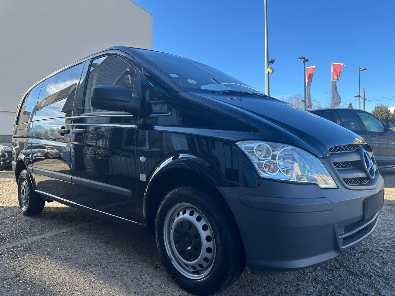 Mandataire MERCEDES VITO FOURGON 110 CDI 2.8t COMPACT 6 places