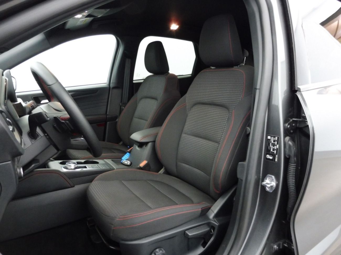 Mandataire Ford KUGA 2.0 TDCI 120CH ST-LINE POWERSHIFT