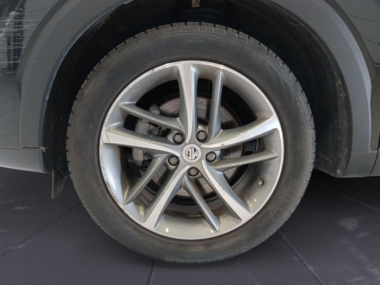 Mandataire MG HS 1.5 T-GDI 162 AT luxury