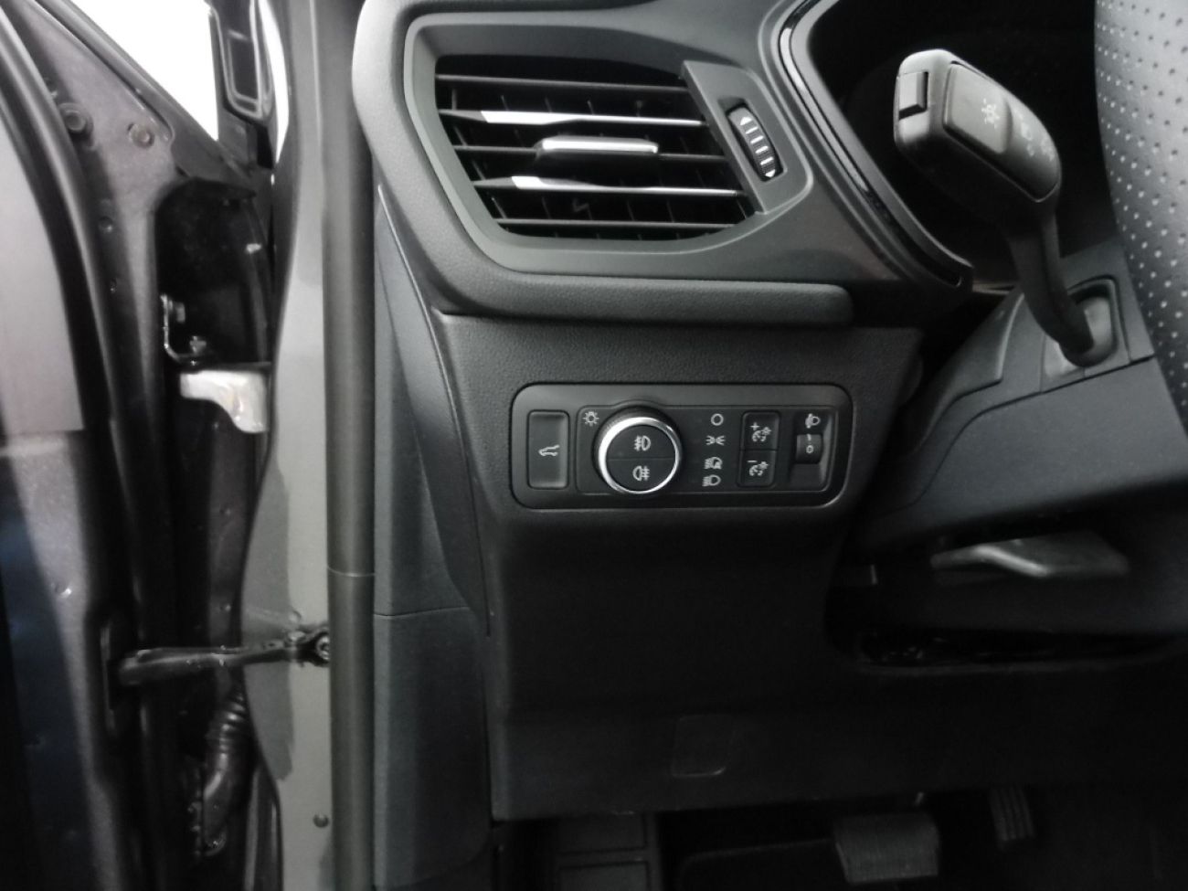 Mandataire Ford KUGA 2.0 TDCI 120CH ST-LINE POWERSHIFT