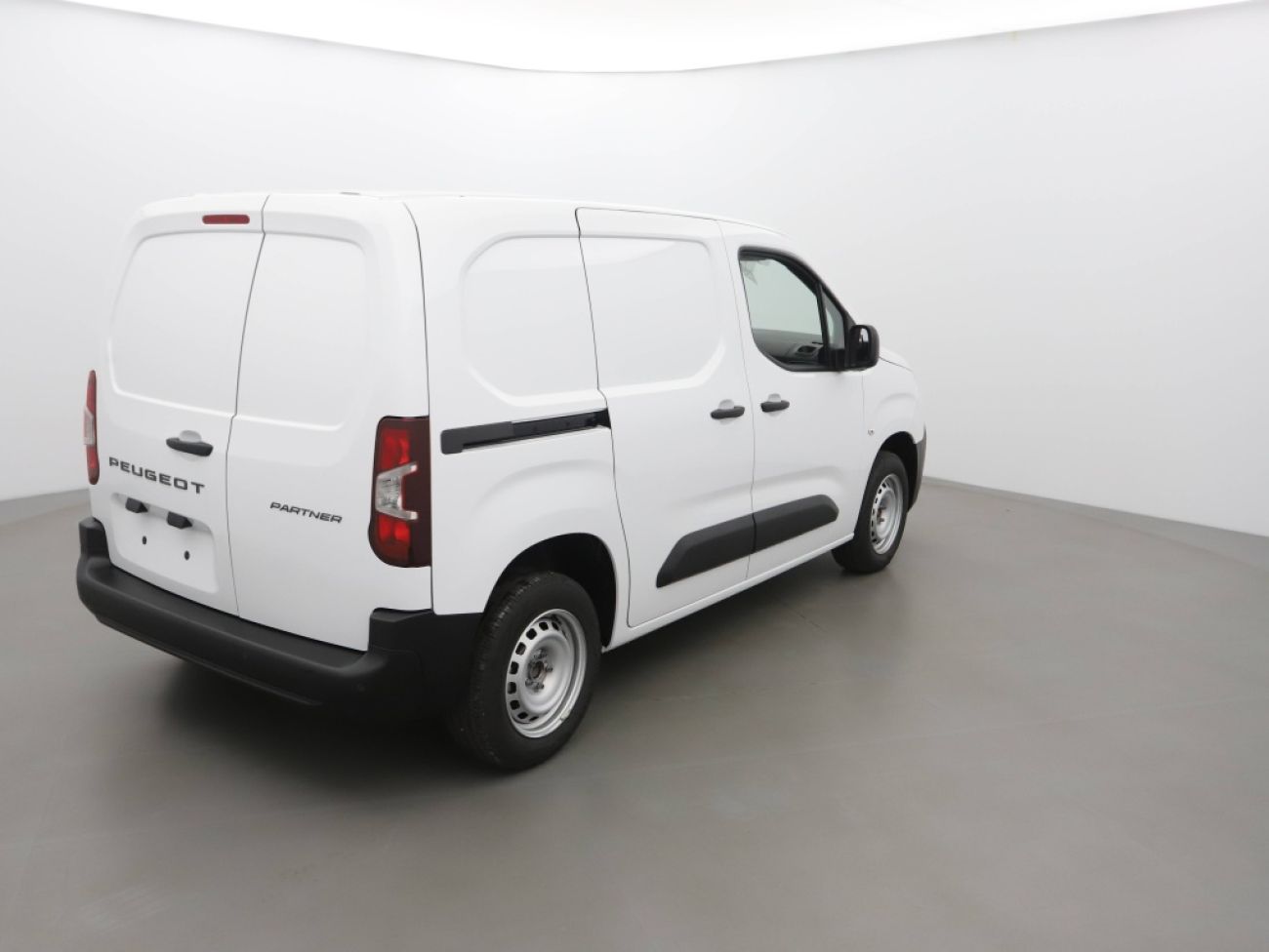 Mandataire PEUGEOT PARTNER M 650KG BLUEHDI 100CH S&S