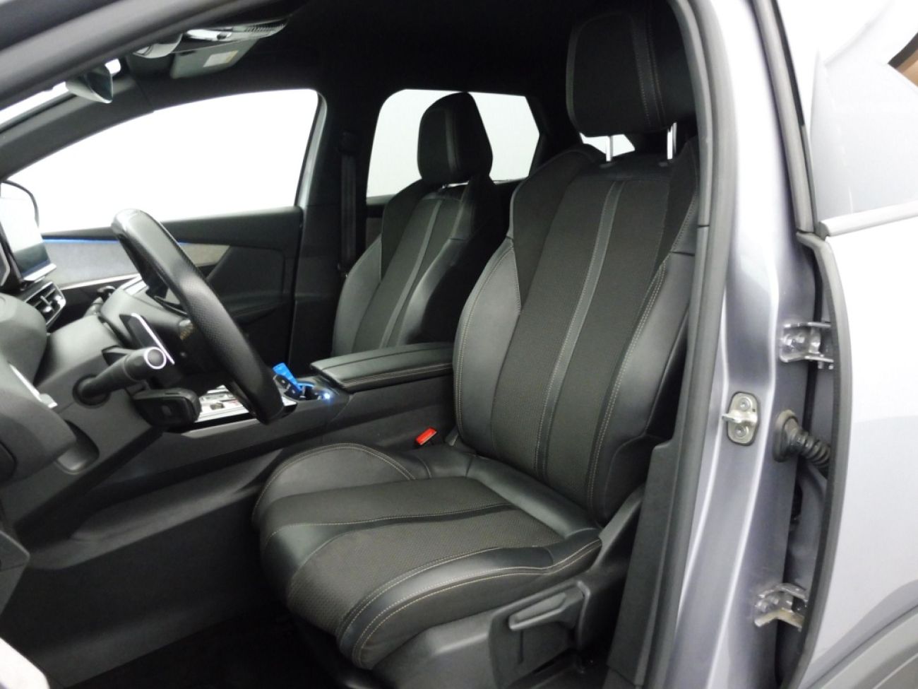 Mandataire PEUGEOT 3008 1.5 BLUEHDI 130CH S&S GT EAT8