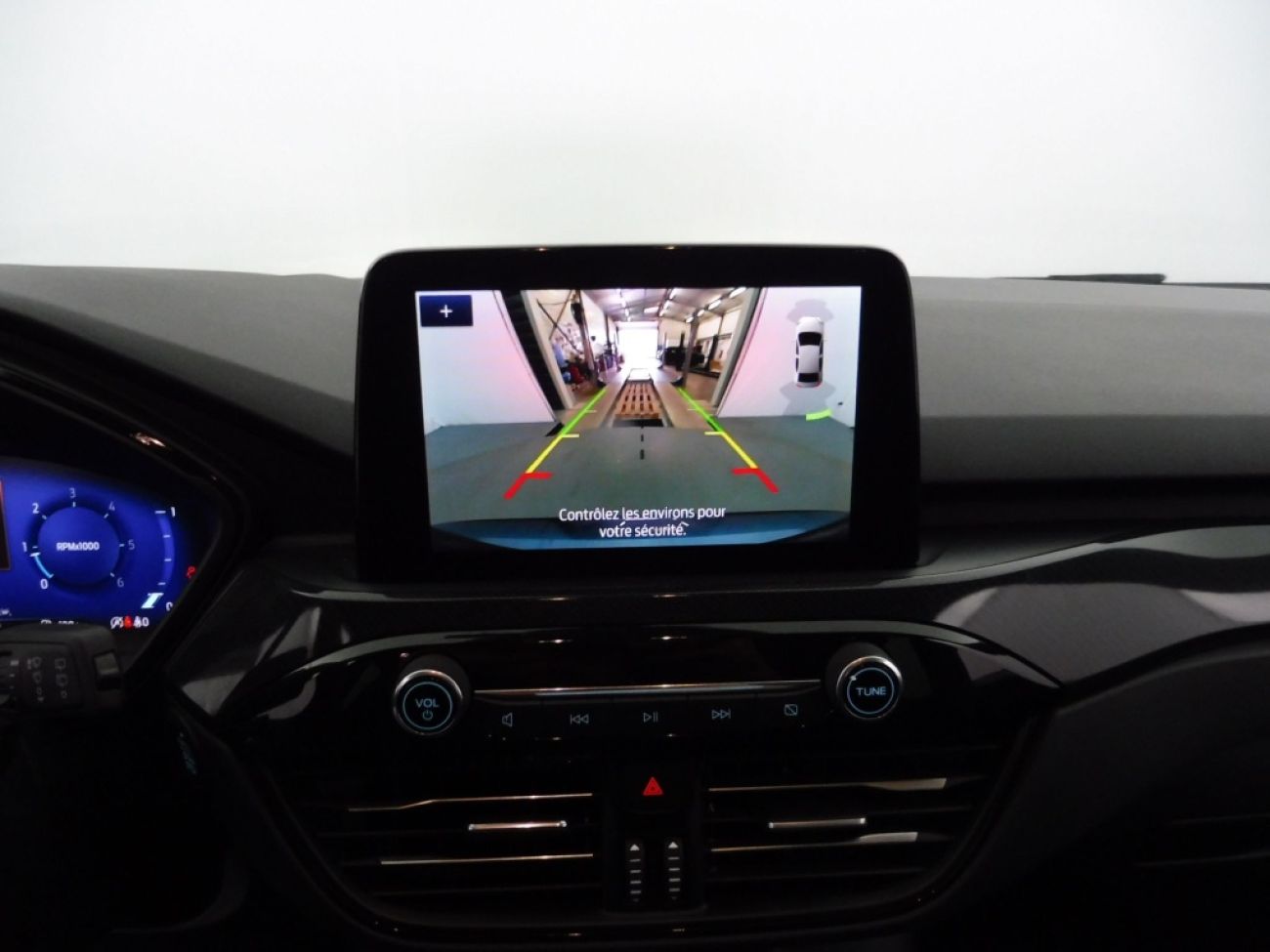 Mandataire Ford KUGA 2.0 TDCI 120CH ST-LINE POWERSHIFT