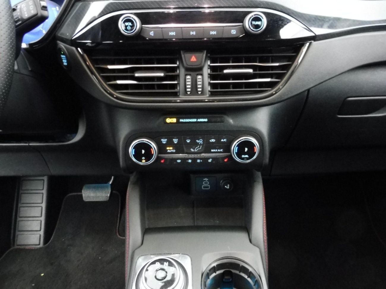 Mandataire Ford KUGA 2.0 TDCI 120CH ST-LINE POWERSHIFT
