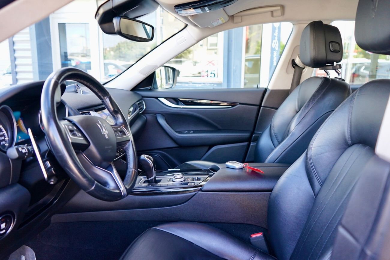 Mandataire MASERATI LEVANTE Diesel 3.0 V6 Turbo 275 JTES 19