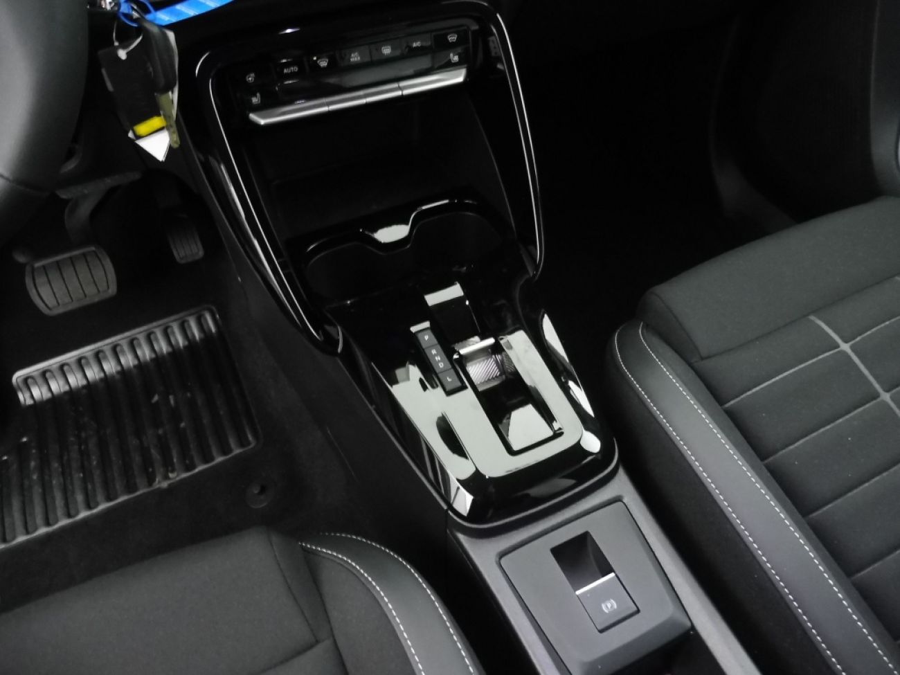 Mandataire Citroën C3 1.2 HYBRIDE 110CH MAX E-DCS6