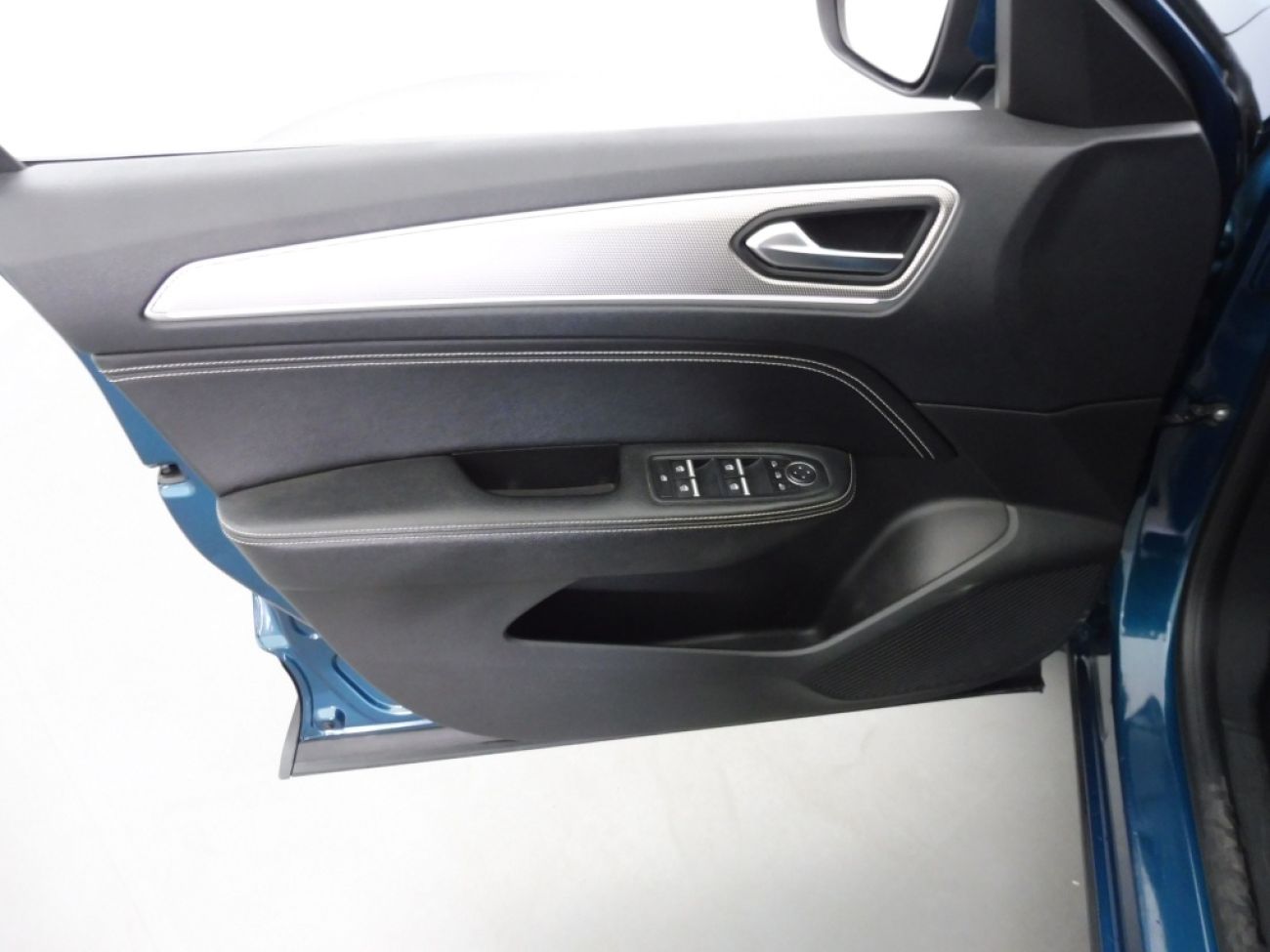 Mandataire RENAULT Arkana 1.6 E-TECH 145CH FULL HYBRID TECHNO