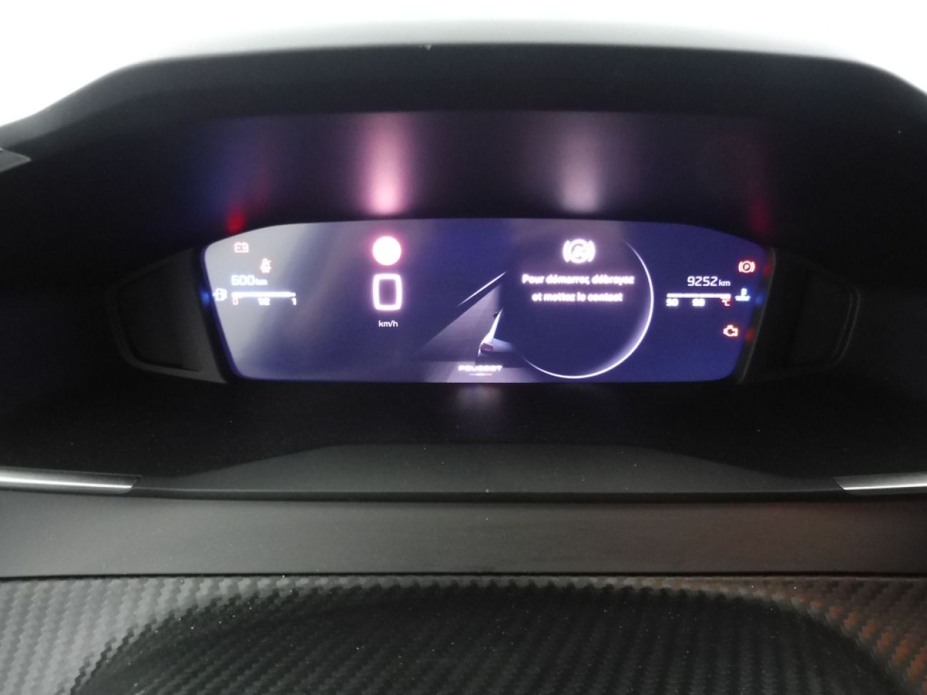 Mandataire PEUGEOT 208 1.2 100CH S&S ALLURE