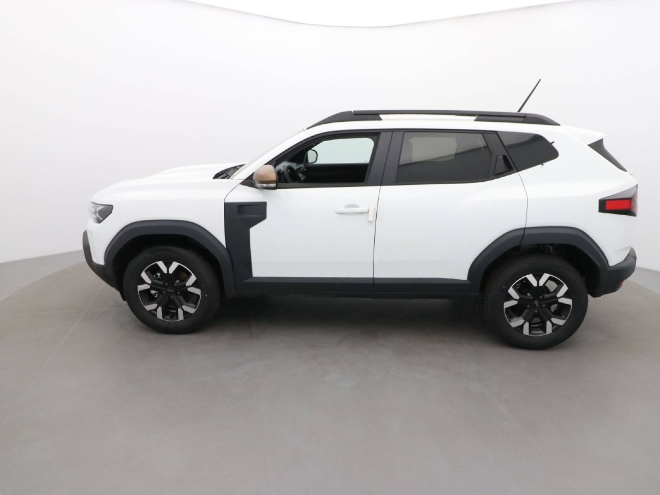Mandataire Dacia DUSTER 1.2 TCE MILD HYBRID 130CH EXTREME 4X4