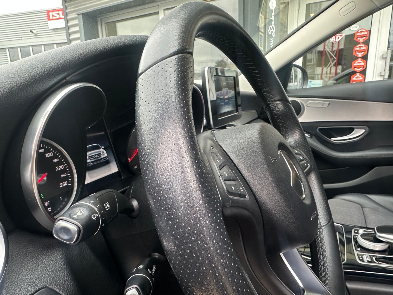 Mandataire MERCEDES CLASSE C 200 9G-Tronic Avantgarde