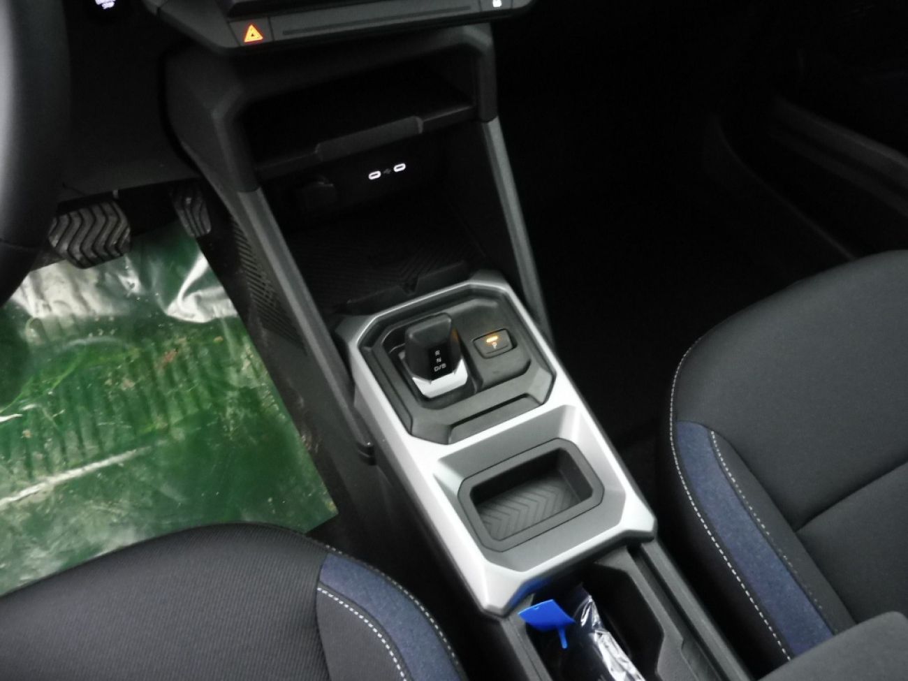 Mandataire Dacia Duster 1.6 HYBRID 140CH JOURNEY