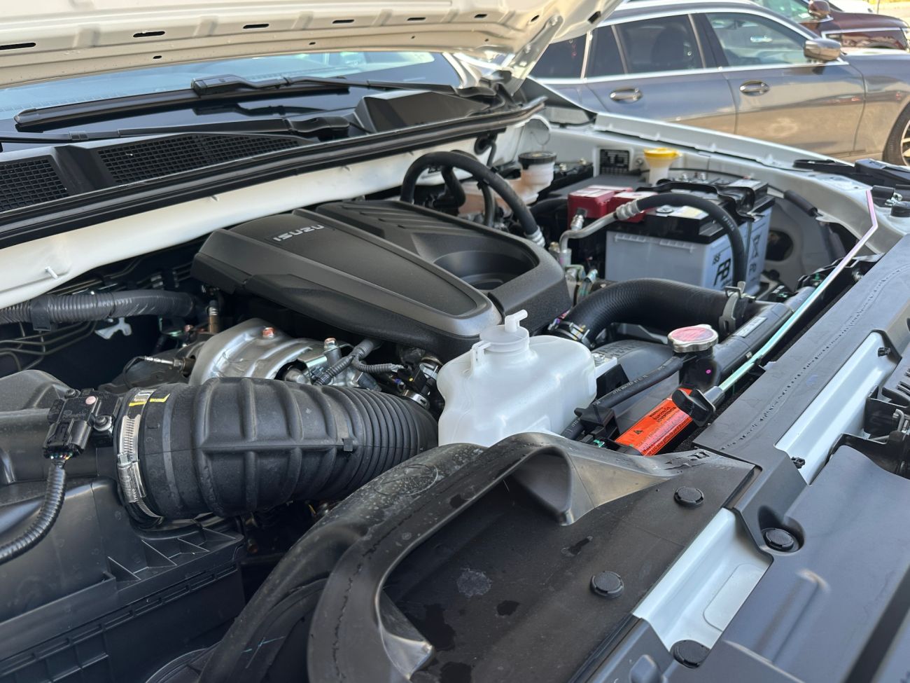 Mandataire ISUZU D-MAX NOUVEAU 2.2L SPACE PRESTIGE
