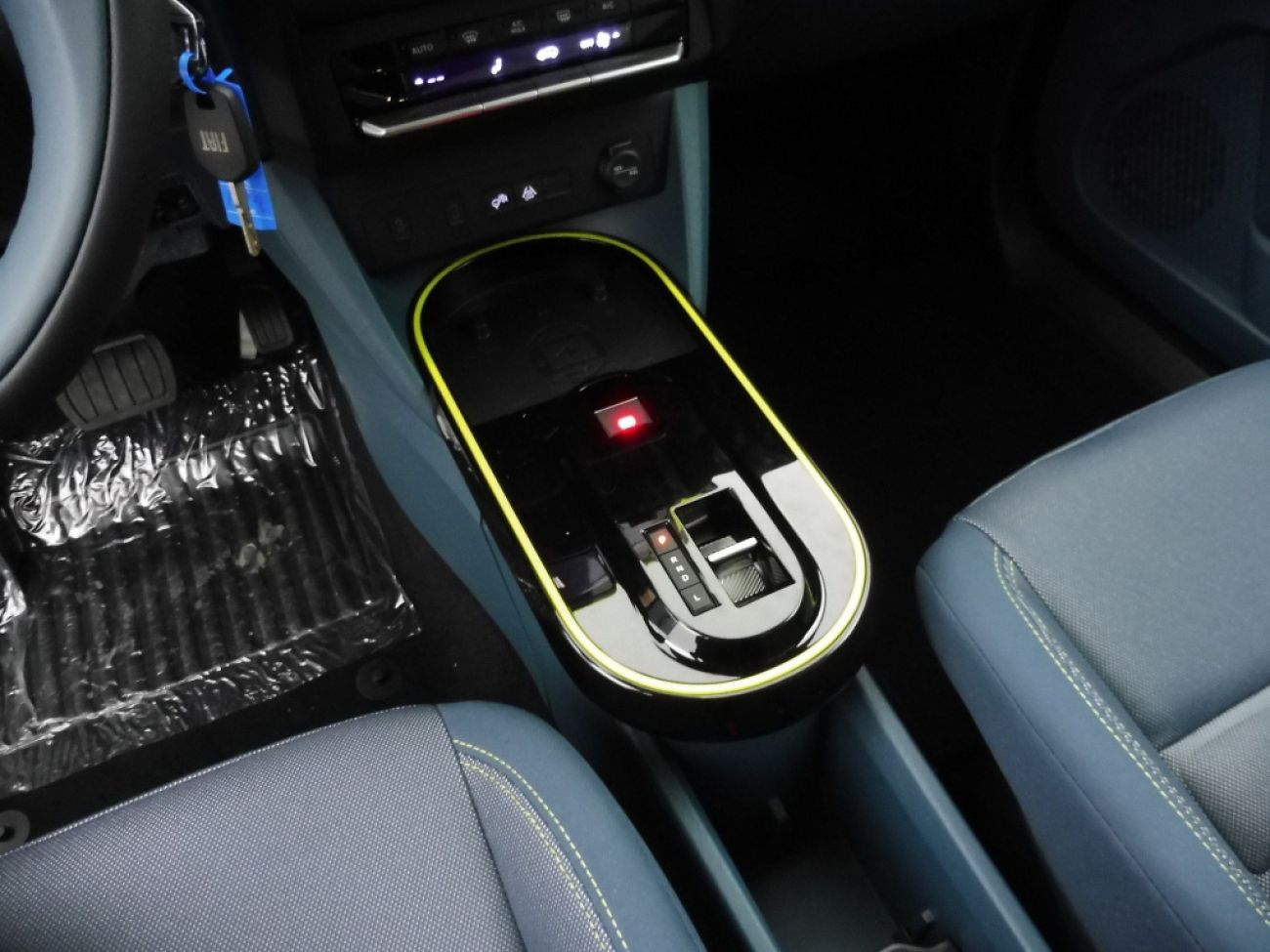 Mandataire FIAT Grande panda 1.2 HYBRID 100CH LA PRIMA EDCT6