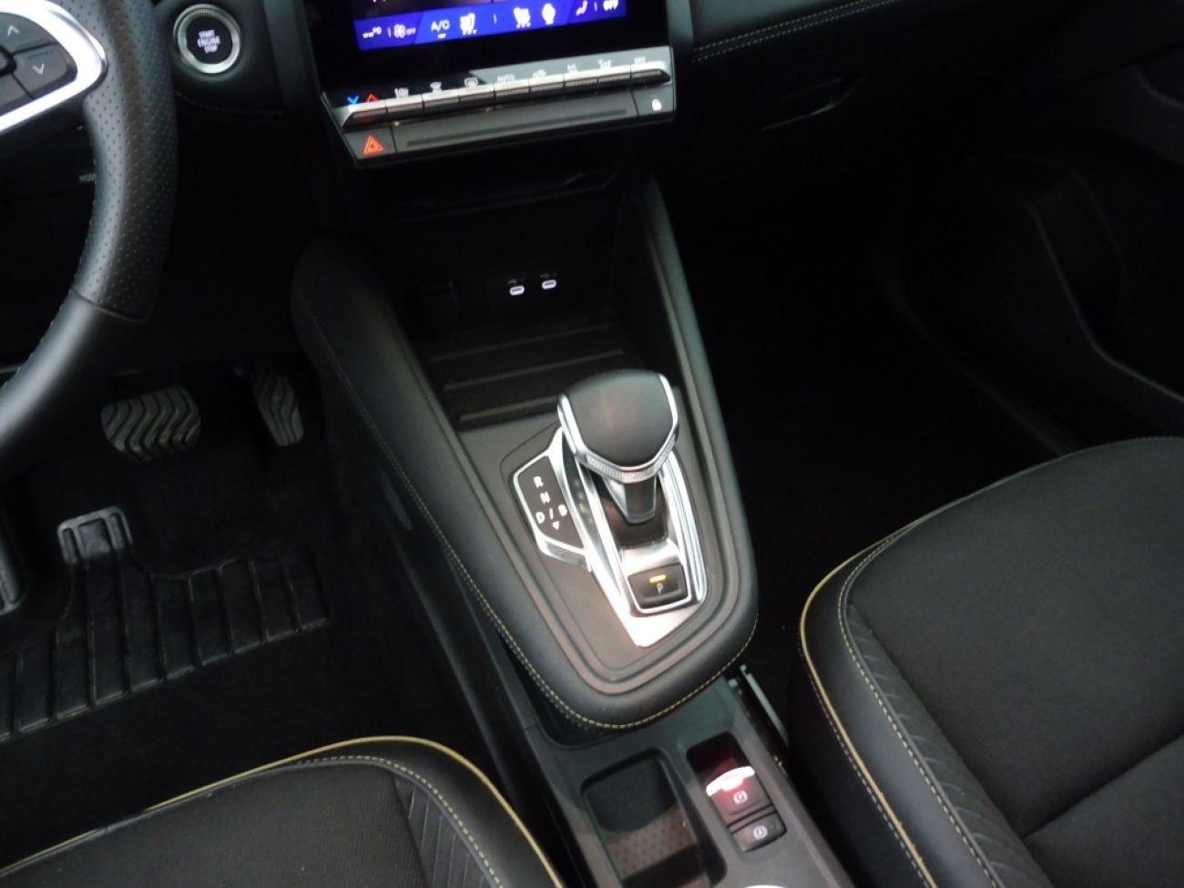 Mandataire RENAULT Symbioz 1.6 E-TECH FULL HYBRID 145CH ICONIC